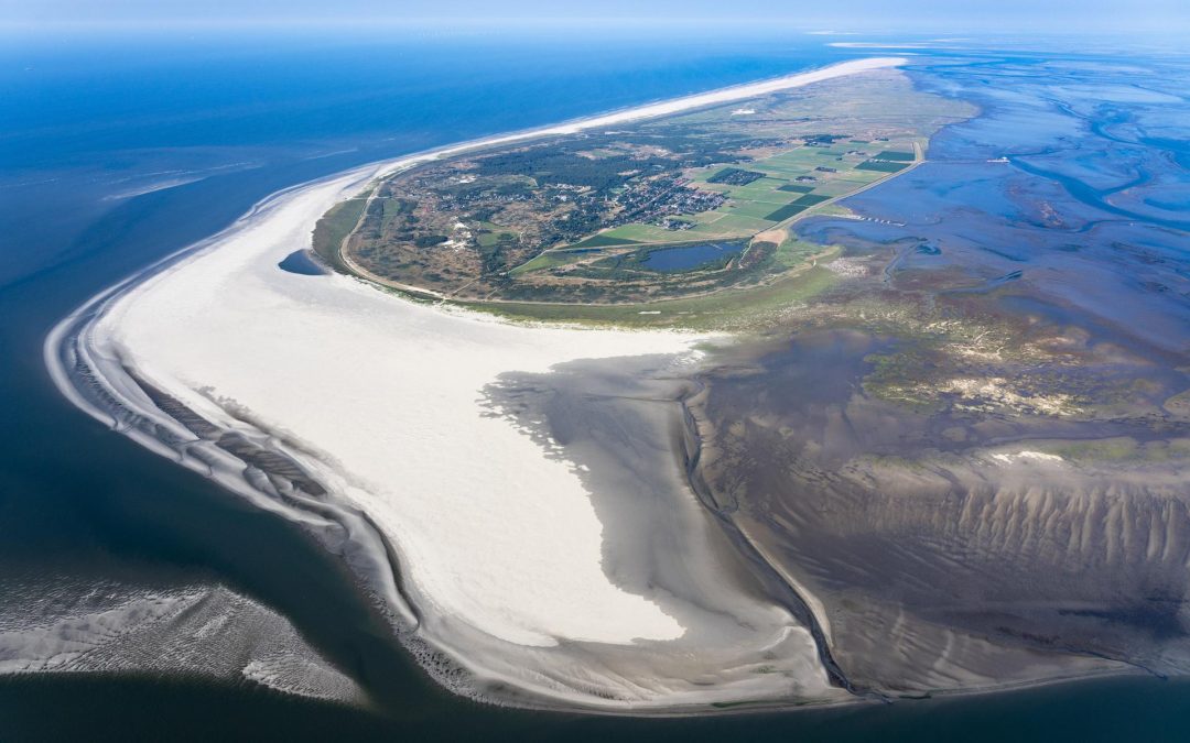 Wat doet LindHorst midden op de Waddenzee?